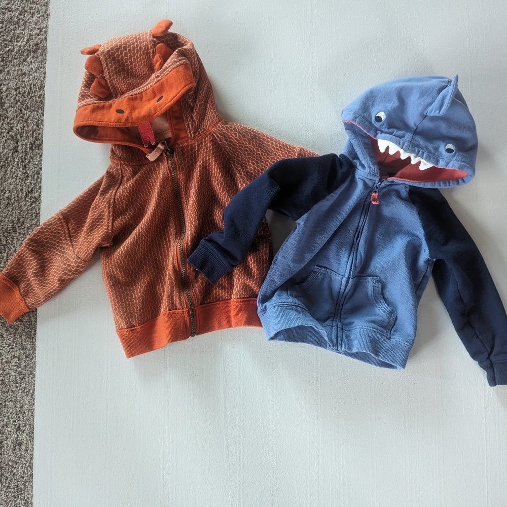 Pair of cute toddler jackets OshKosh and Carter's 18/24 months